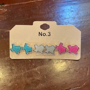NWT Texas Shaped Stud Earrings